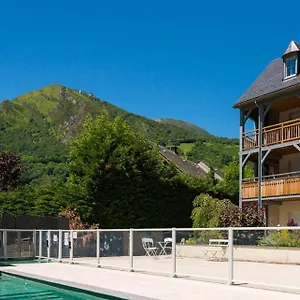 https://lagrange-vacances-le-clos-saint-hilaire.midi-pyreneeshotels.com