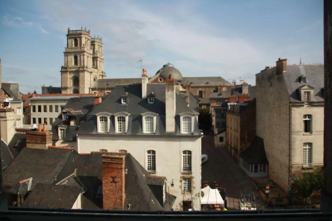 La Maison Bleue Rennes Guest house